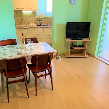 Roko Apartment House Primošten Esterno foto