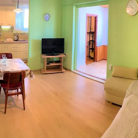 Roko Apartment House Primošten Esterno foto