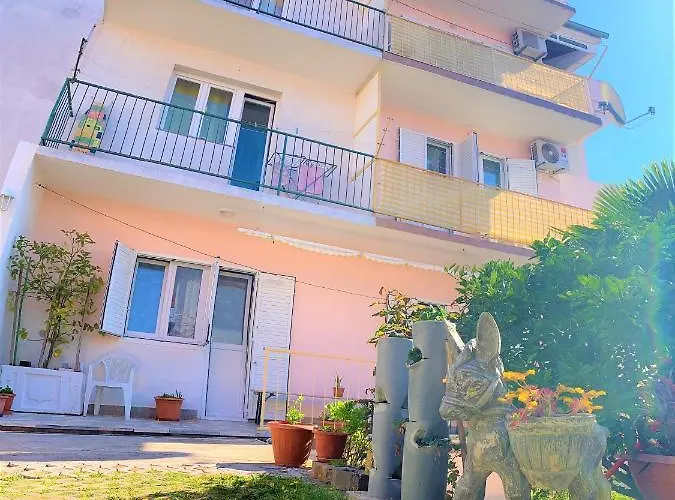 Roko Apartment House