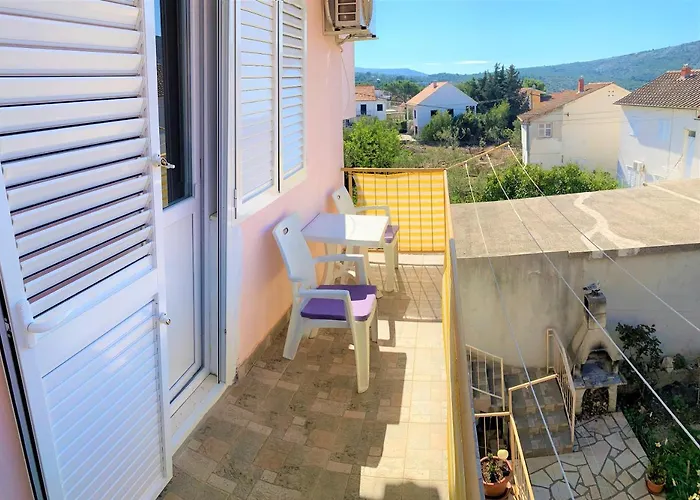 Roko Apartment House