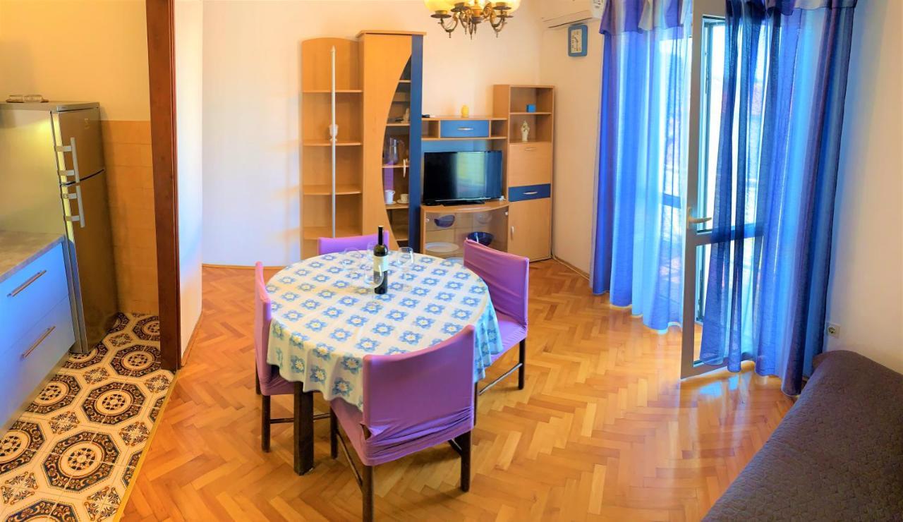 Roko House Apartment *
