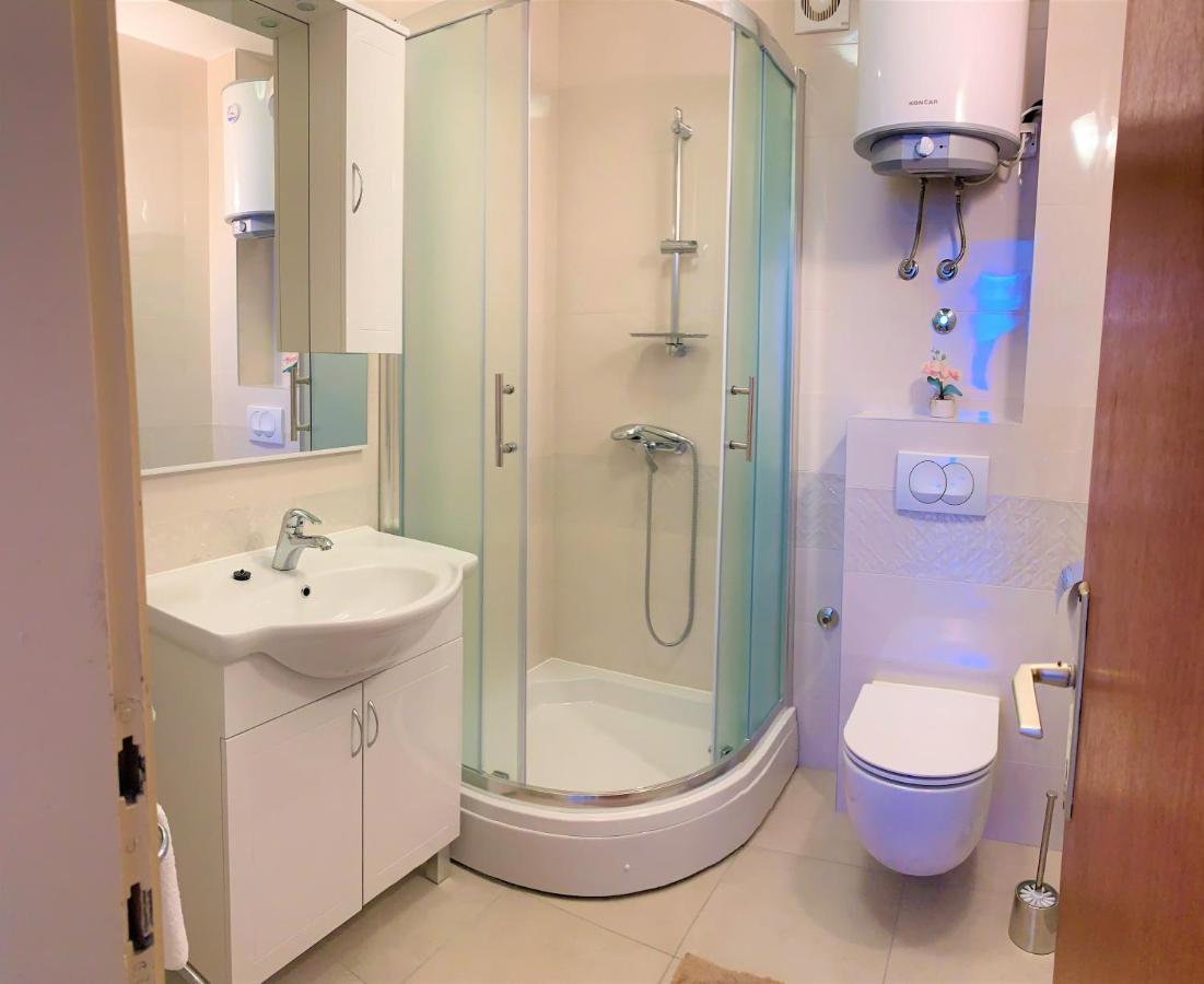 Roko House Apartment