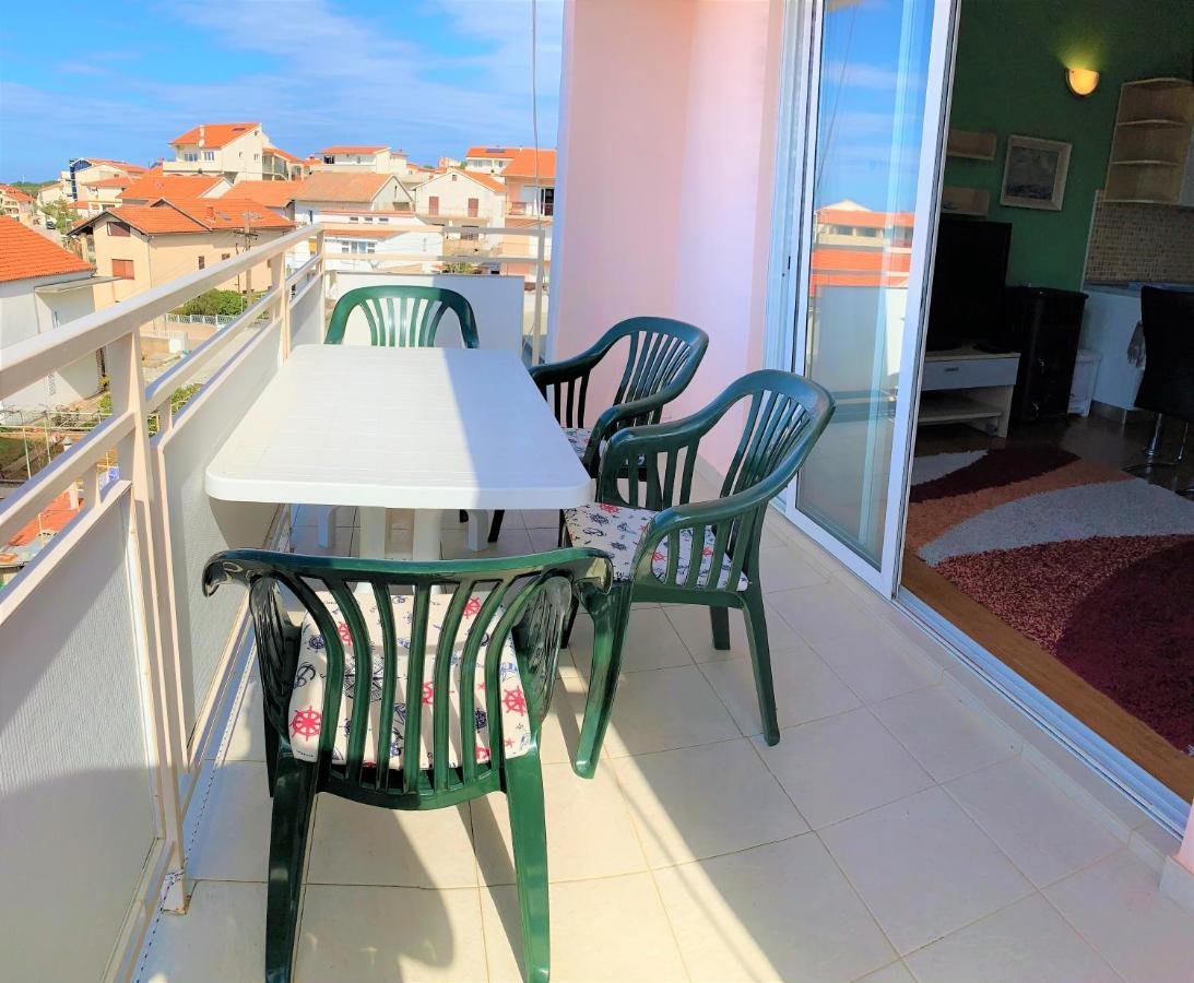 Apartment Roko House *
